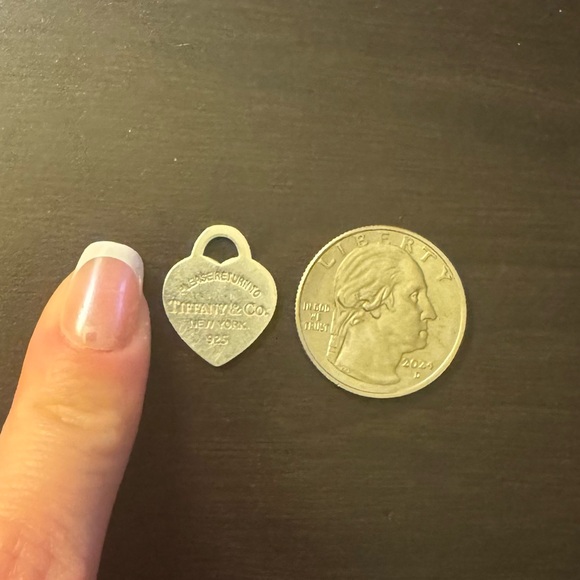 Tiffany and Co Heart Tag Pendant - Picture 5 of 5